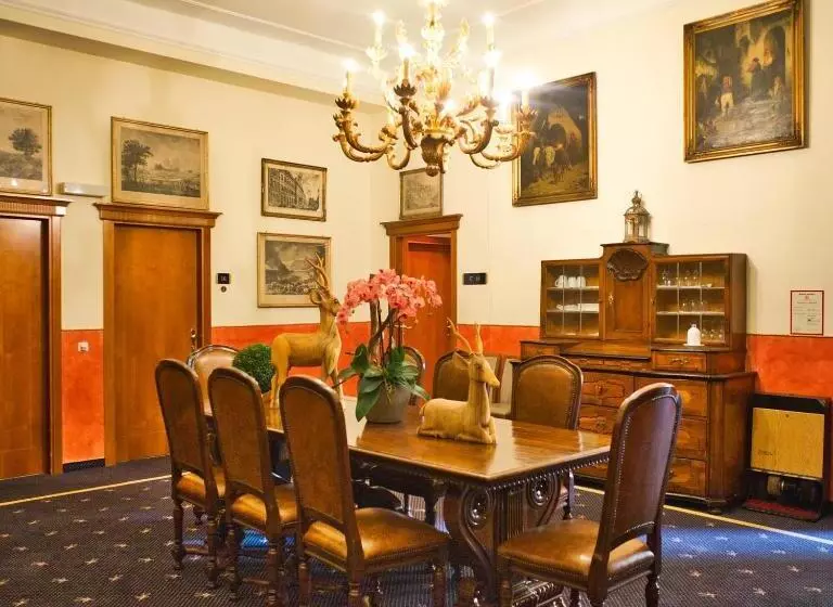 Schlosshotel Grünwald