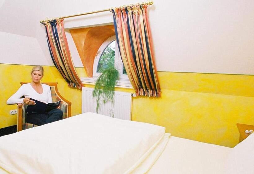 Schlosshotel Grünwald