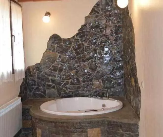 Apartamentos Aguasaliu