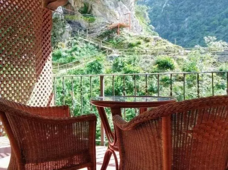 Apartamentos Aguasaliu