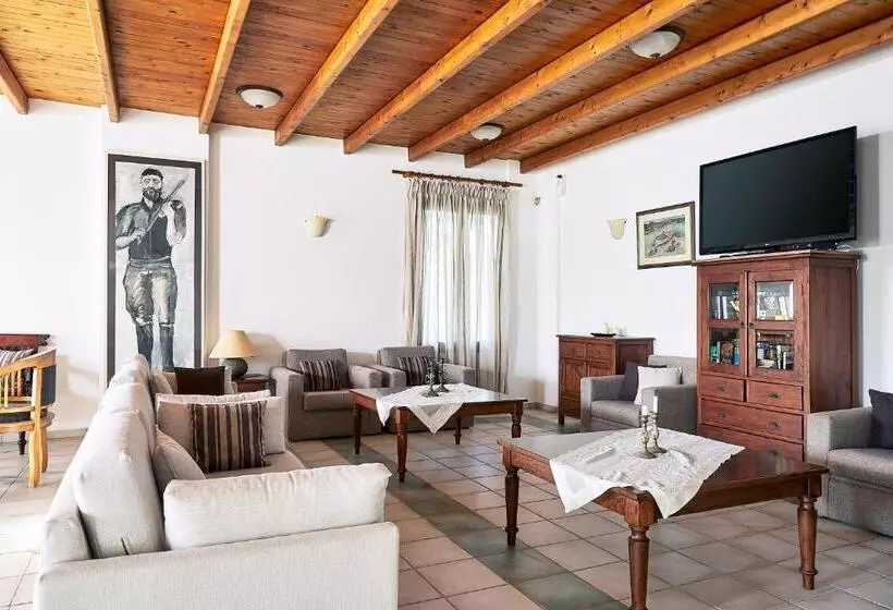 Eva Suites & Apartments