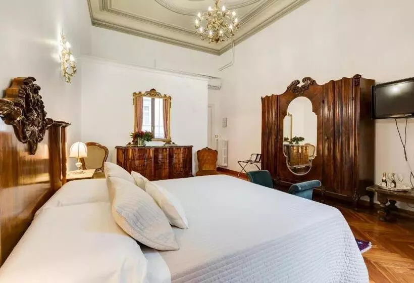 مسافرخانه Affreschi Su Roma Luxury B&b