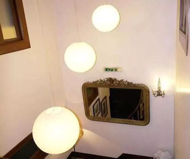 Hostal Pensao Central