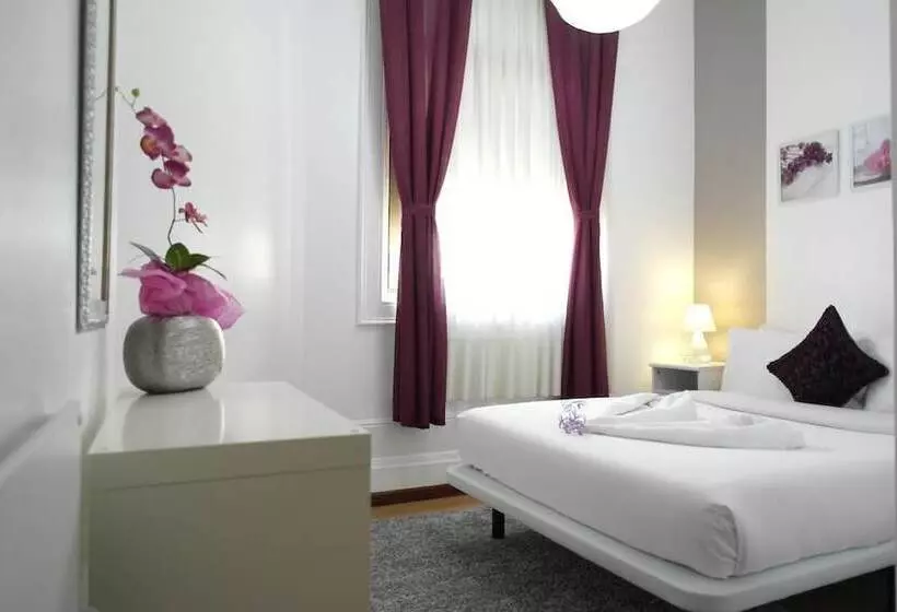 Hostal Pensao Central