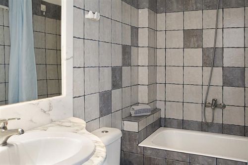 فندق Blue Diamond Bay