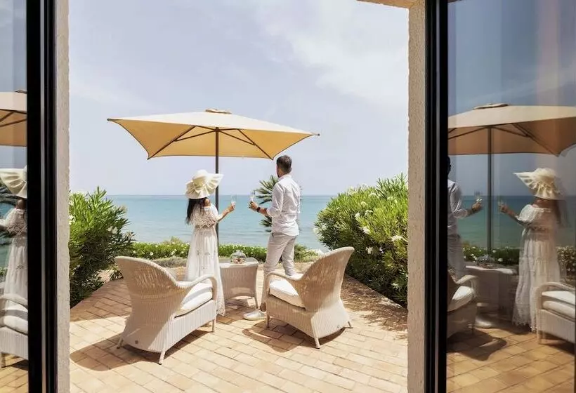 酒店 Falconara Greenblu Resort