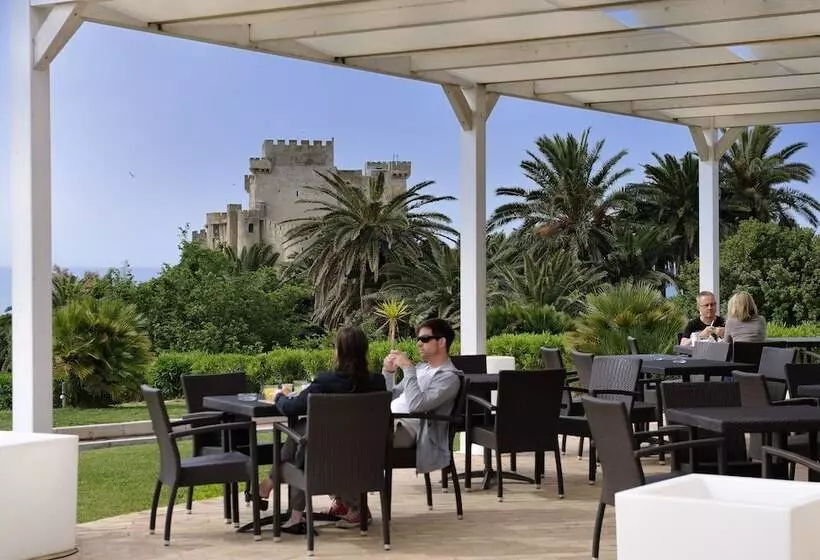 酒店 Falconara Greenblu Resort