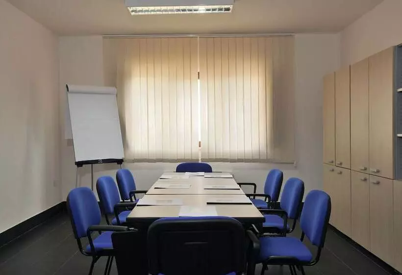 酒店 Falconara Greenblu Resort