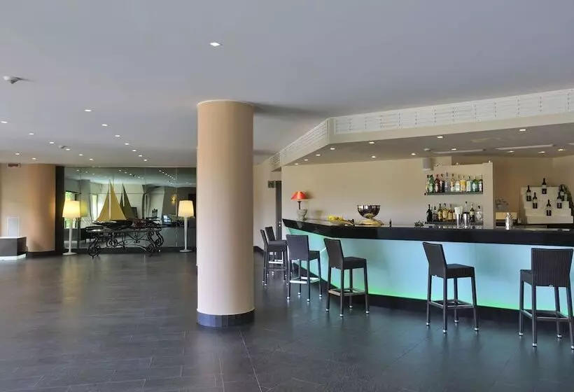 酒店 Falconara Greenblu Resort