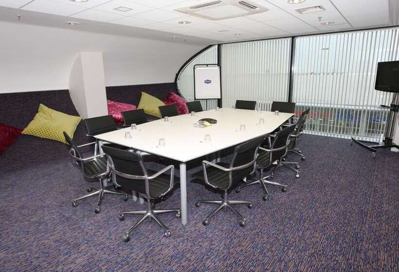 فندق Hampton By Hilton Liverpool/john Lennon Airport