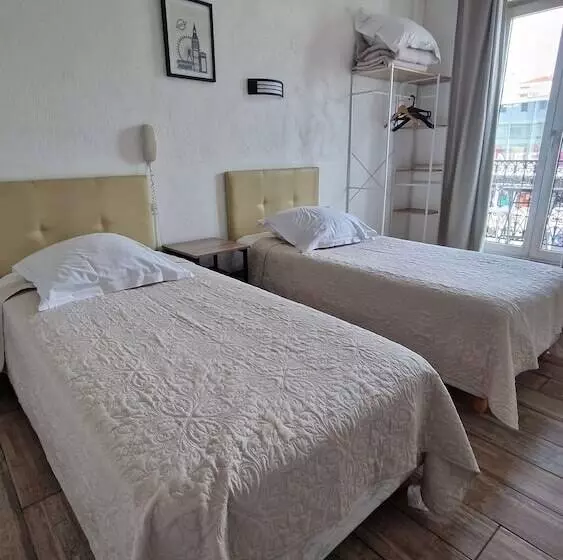 ホテル Hôtel Du Nord