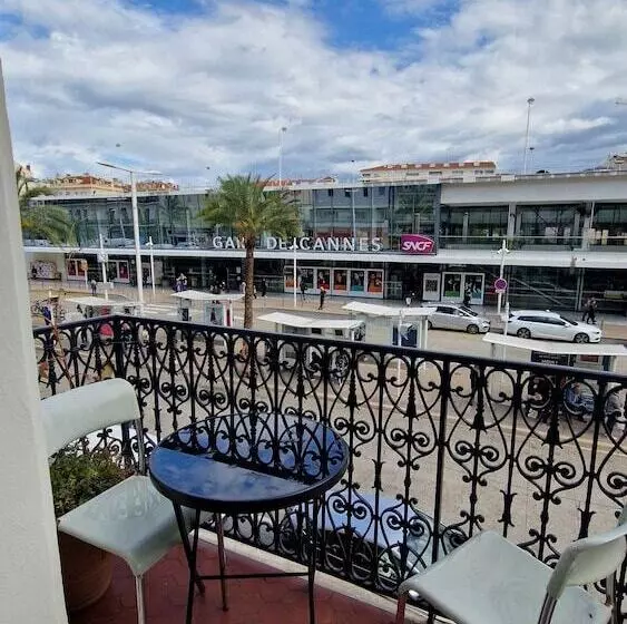 ホテル Hôtel Du Nord