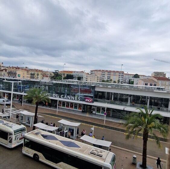 בית מלון כפרי Hôtel Du Nord