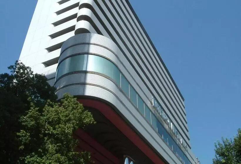 ホテル New Hankyu Osaka Annex