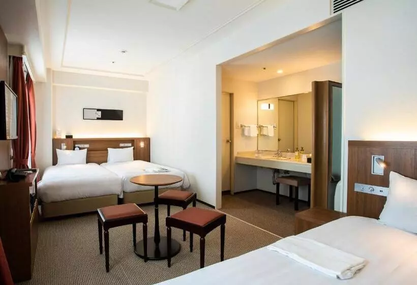 ホテル New Hankyu Osaka Annex