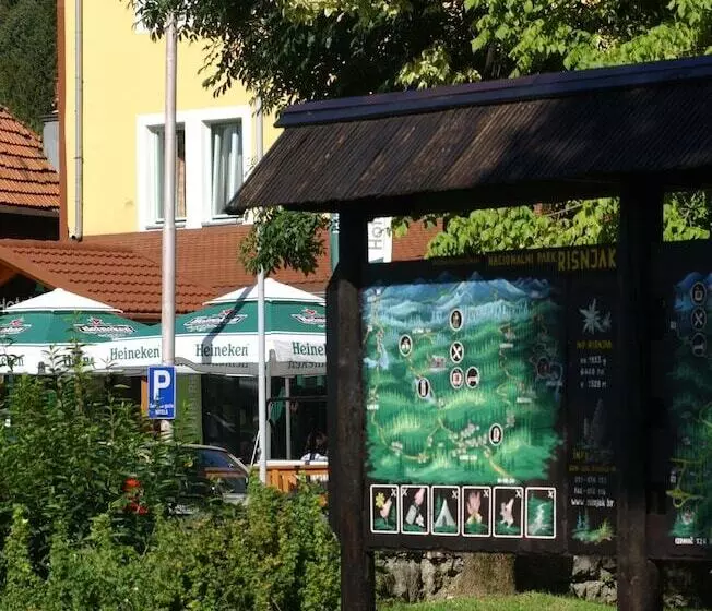 Hotel Risnjak