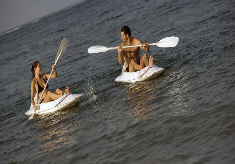 Hotel The Royal Santrian