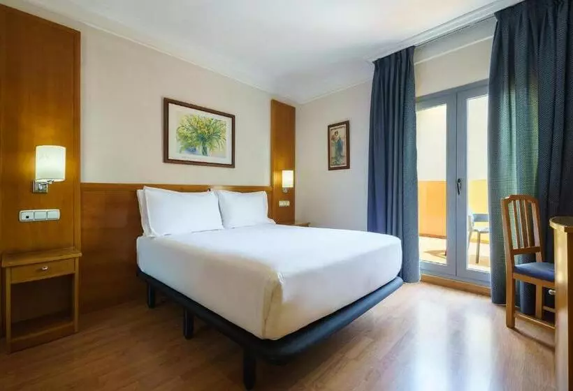 فندق Torreluz Senior