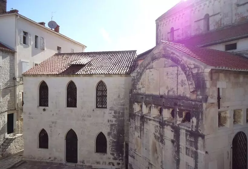 Hotelli Bed And Breakfast Vanjaka