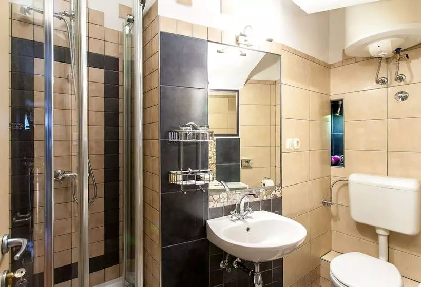 Hotelli Bed And Breakfast Vanjaka