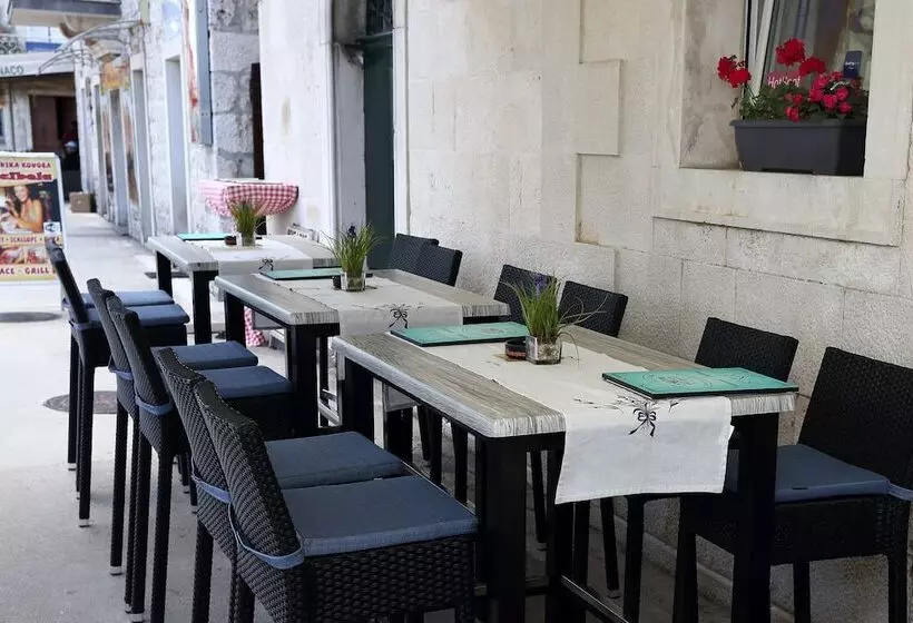 Heritage Hotel Vila Sikaa