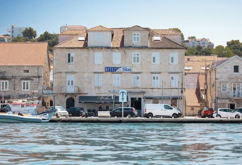 Heritage Hotel Vila Sikaa