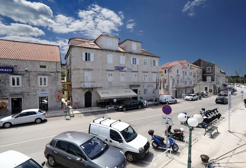 Heritage Hotel Vila Sikaa