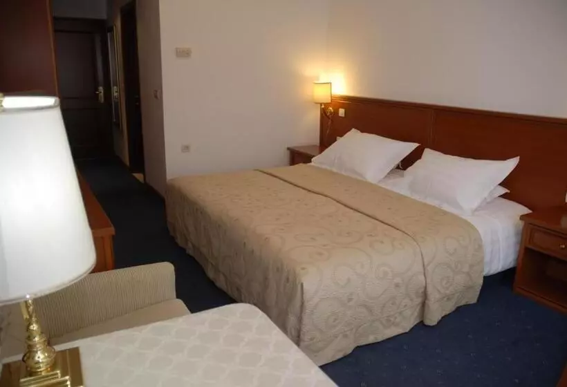 Отель Villa Vera