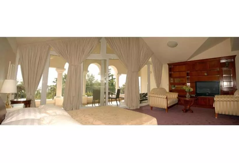 Отель Villa Vera