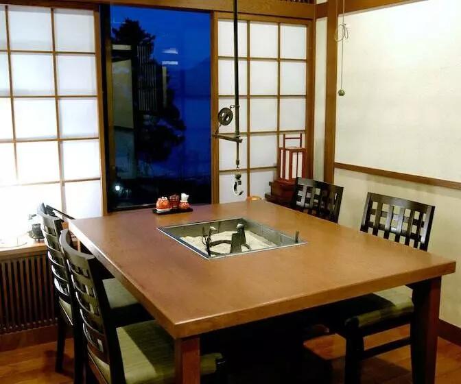 Marukoma Onsen Ryokan