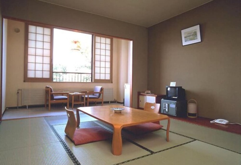 Marukoma Onsen Ryokan