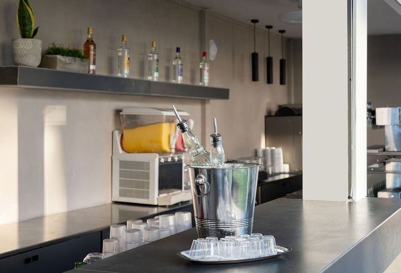 Sunrise Village Hotel   All Inclusive