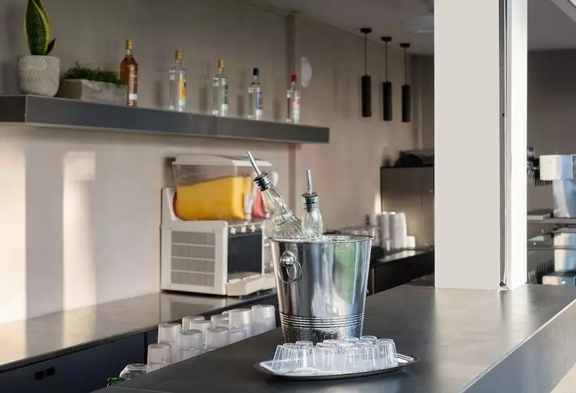 Sunrise Village Hotel   All Inclusive