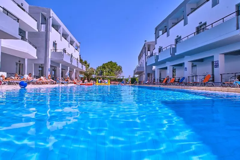 Sunrise Village Hotel   All Inclusive