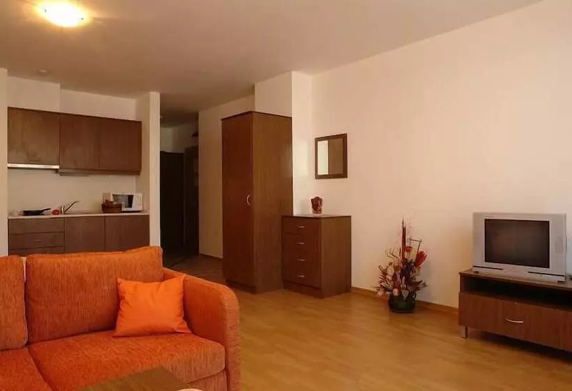 Winslow Elegance Apartments