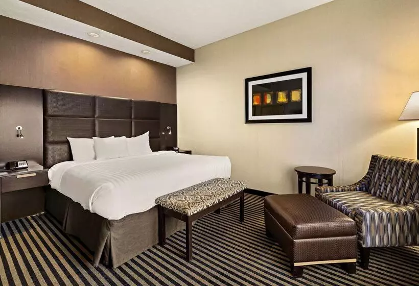 בית מלון כפרי Sonesta Essential Indianapolis Airport
