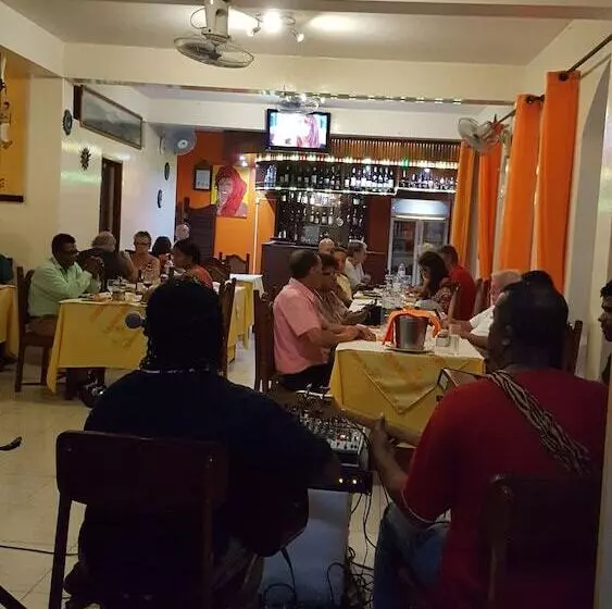 هتل Chez Loutcha Residencial