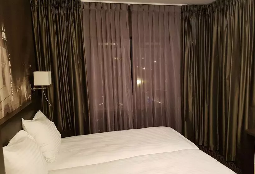 酒店 De Duif Lisse   Keukenhof