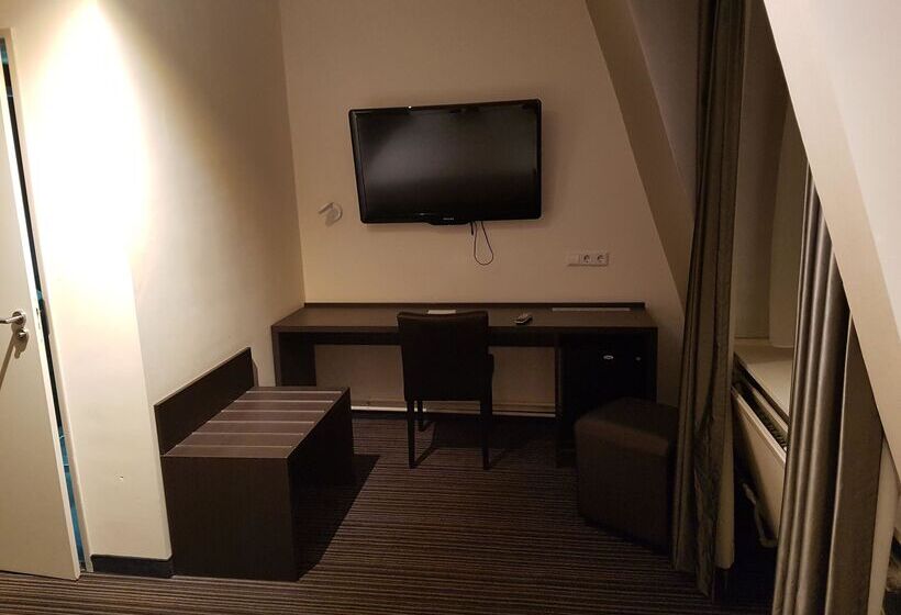 Отель De Duif Lisse   Keukenhof