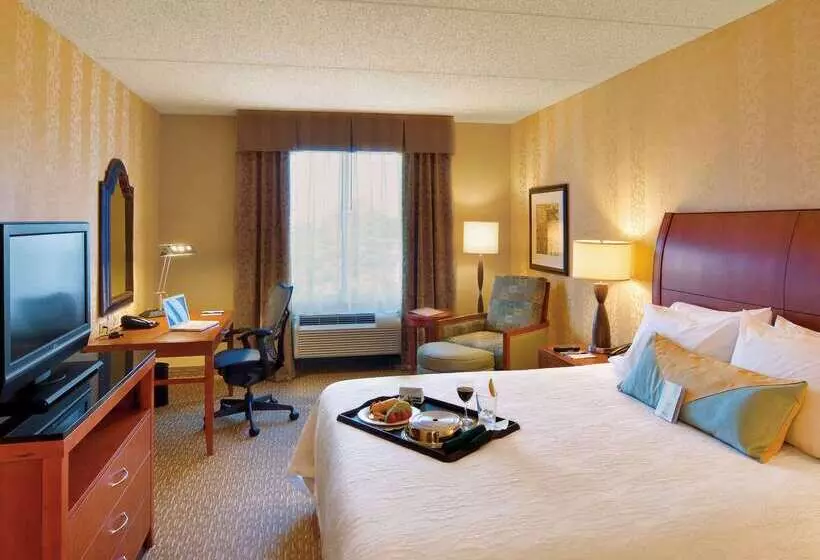 ホテル Hilton Garden Inn Lakewood