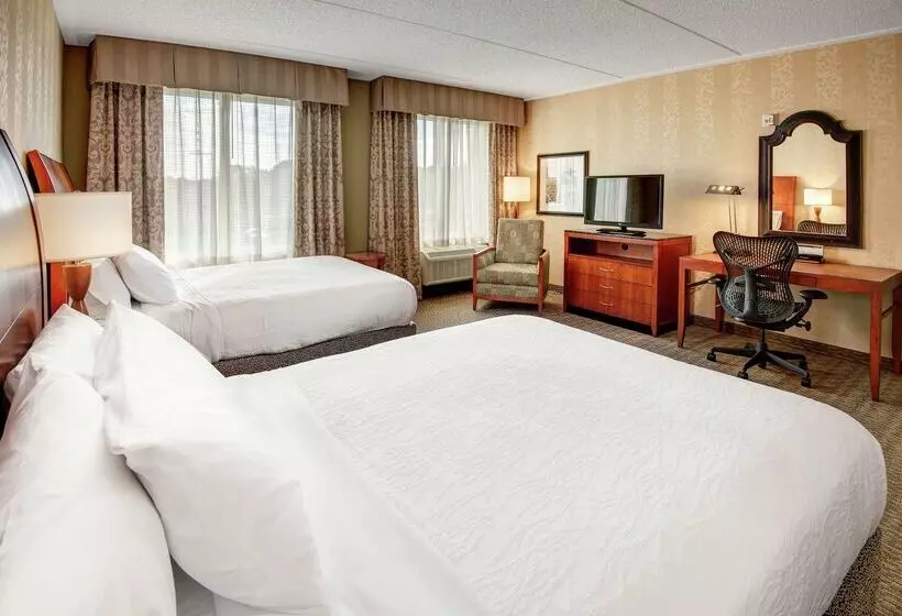 ホテル Hilton Garden Inn Lakewood