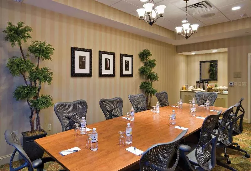 ホテル Hilton Garden Inn Lakewood