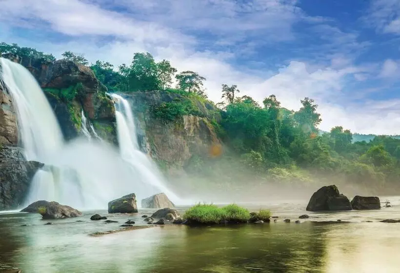 Hotel Holiday Inn Cochin, An Ihg