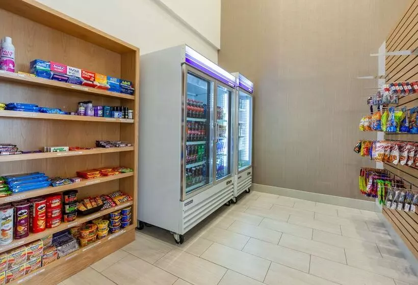 Holiday Inn Express Hotel & Suites Woodhaven, An Ihg