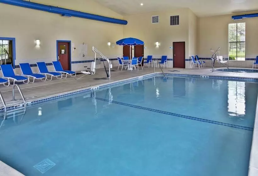 Holiday Inn Express Hotel & Suites Woodhaven, An Ihg
