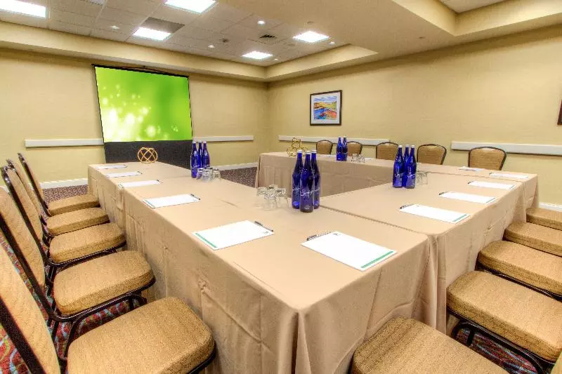هتل Holiday Inn Tampa Westshore Airport Area, An Ihg