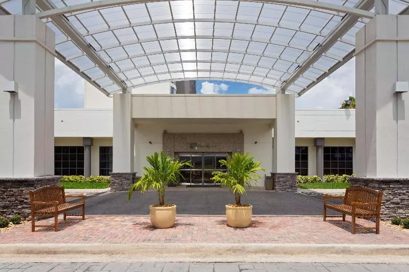 هتل Holiday Inn Tampa Westshore Airport Area, An Ihg