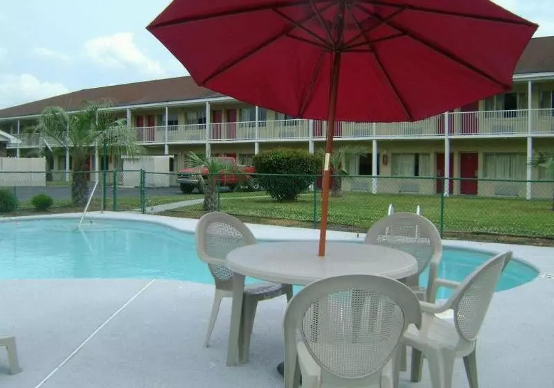 Отель Knights Inn Hardeeville