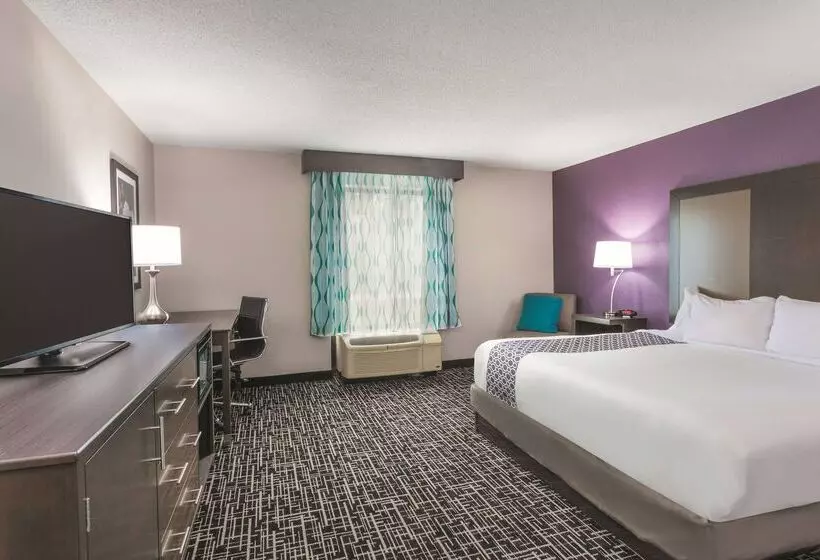 호텔 La Quinta Inn & Suites By Wyndham Covington