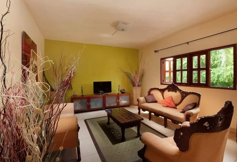 בית מלון כפרי Le Palmiste Resort & Spa